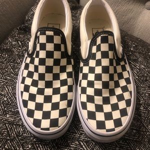 Classic Slip-On Core Classic Vans Black and White